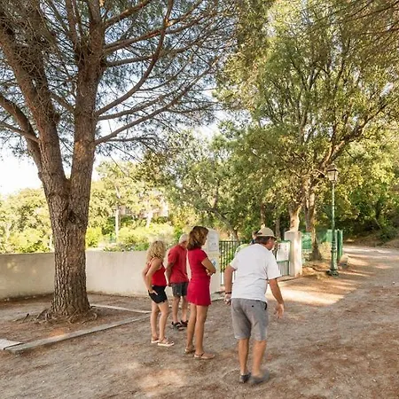 Les Restanques Vue 2148 *